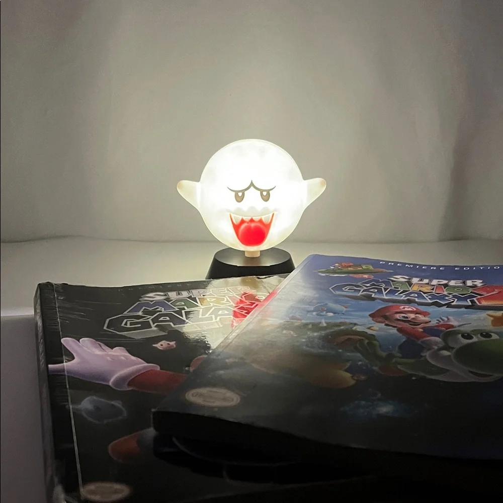 Nintendo Super Mario Galaxy Premiere Edition Set - Black and Red